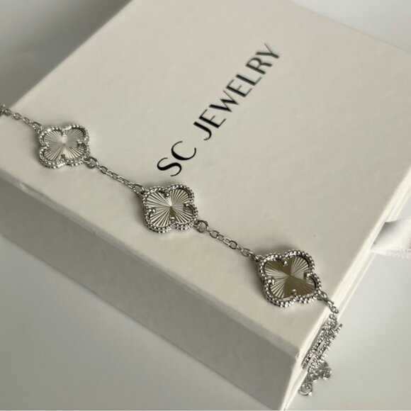 Silver Clover Bracelet 5 Motif Four Leaf Luxury Jewelry - Picture 5 of 13